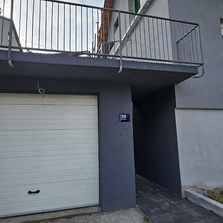 House Delboy With Garage, Crnomerec Ζάγκρεμπ Εξωτερικό φωτογραφία
